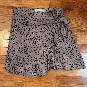 Abercrombie and Fitch NWT Ruffle Tie Skirt